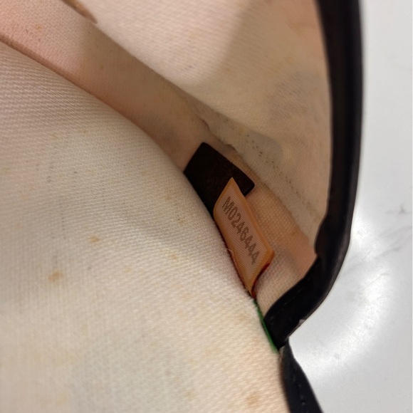 Dooney & Bourke Vintage Disney Flap Wristlet, Collectors Item, RARE- Like New! - Picture 8 of 16